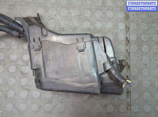 купить Блок предохранителей на Toyota RAV 4 2006-2013