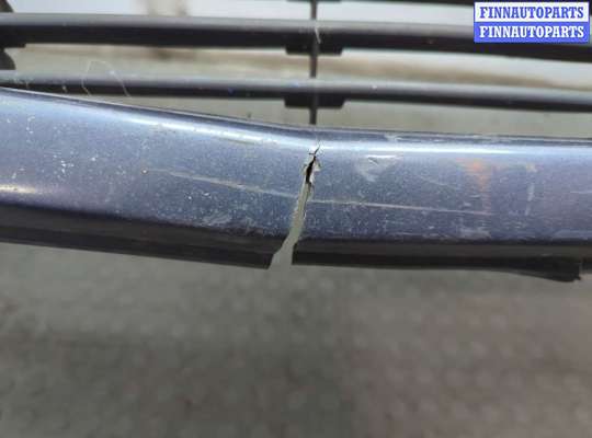 купить Решетка радиатора на Toyota Avensis 3 2008-2018