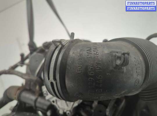 Форсунка топливная на Volkswagen Passat CC (357)