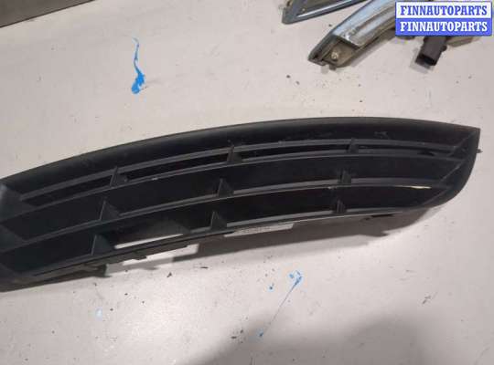 купить Заглушка (решётка) бампера на Volkswagen Passat 6 2005-2010