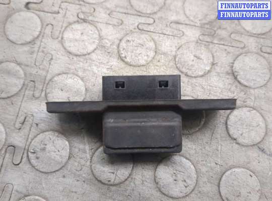 купить Кнопка открывания багажника с крышки на Mazda CX-5 2012-2017