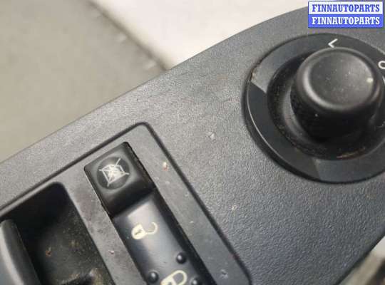 купить Кнопка стеклоподъемника (блок кнопок) на Dodge Charger 2005-2010