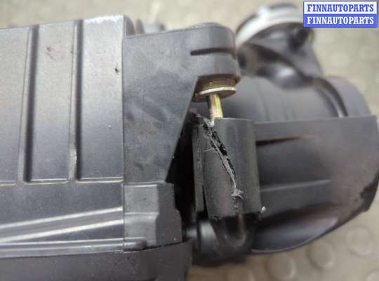 купить Корпус воздушного фильтра на Mercedes C W203 2000-2008