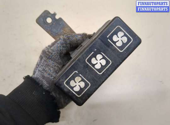 купить Блок реле на Audi A6 (C6) 2004-2011