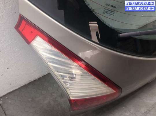 Стекло заднее на Renault Megane III