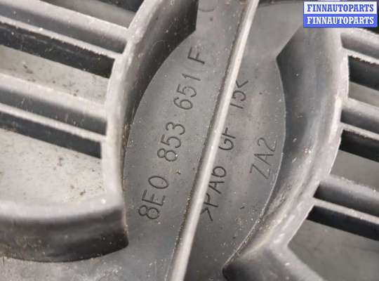 купить Решетка радиатора на Audi A4 (B6) 2000-2006