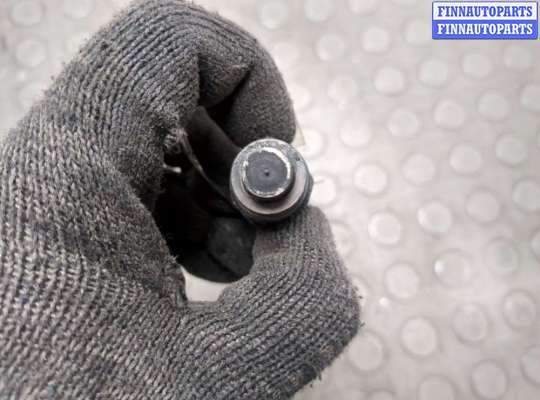 купить Форсунка топливная на Mitsubishi Montero Sport / Pajero Sport 1996-2008