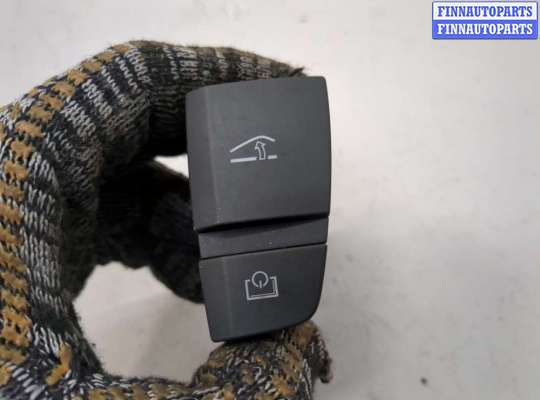 купить Кнопка управления бортовым компьютером на Audi Q7 2005-2015