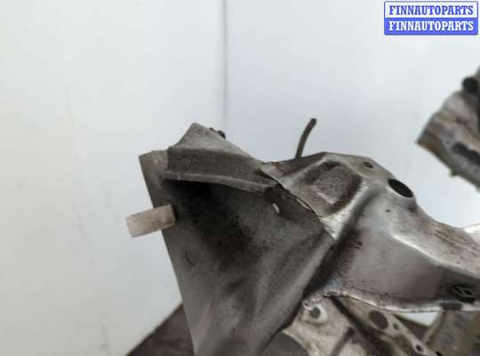купить Рамка передняя (телевизор) на Toyota Corolla E12 2001-2006