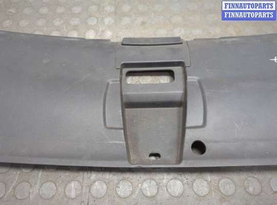 купить Накладка замка капота на Audi A8 (D4) 2010-2017