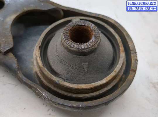 купить Рычаг подвески на Toyota RAV 4 2000-2005