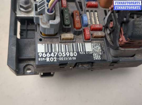 Блок предохранителей на Citroen C5 II (X7)