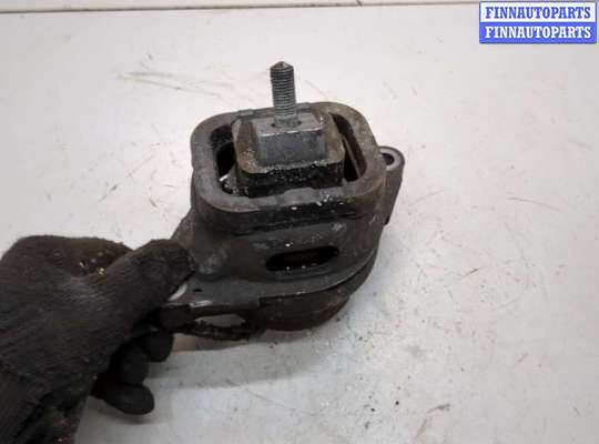 Подушка ДВС на Range Rover III (LM, L322)