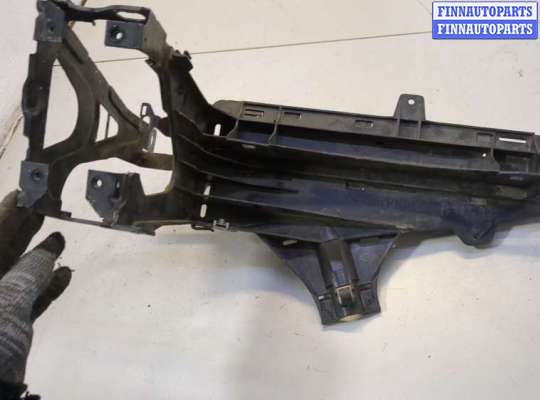 Кронштейн фары на BMW 7 (F01/F02)