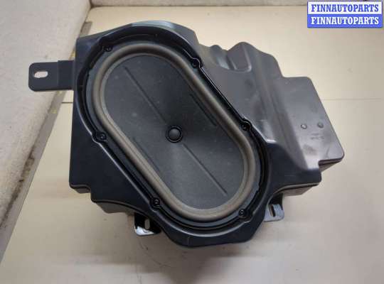 Сабвуфер LRN3151 на Land Rover Range Rover 3 (LM) 2002-2012