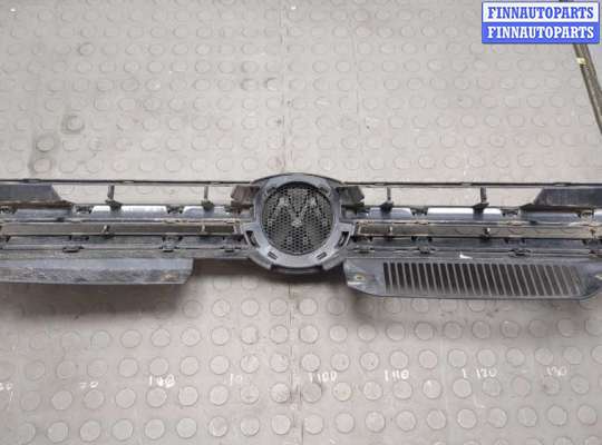 купить Решетка радиатора на Volkswagen Golf 6 2009-2012