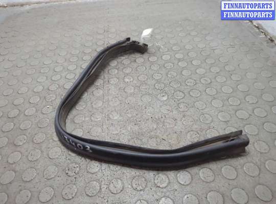 купить Уплотнитель на Ford Explorer 2019-2025