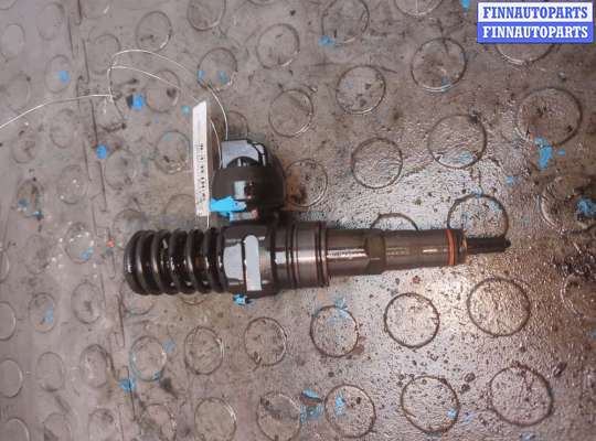 Форсунка топливная AU1651590 на Audi A4 (B7) 2004-2009