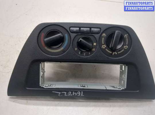 Купить Переключатель отопителя (печки) на Mitsubishi Lancer 9 2003-2006 Переключатель отопителя (печки) MT579649 на Mitsubishi Lancer 9 2003-2006