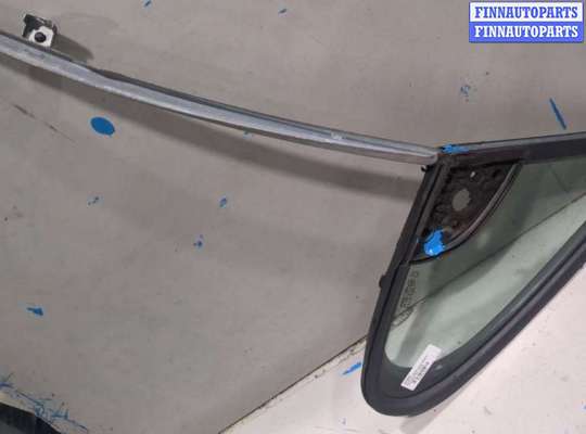 Стекло (форточка) боковой двери на Peugeot 307