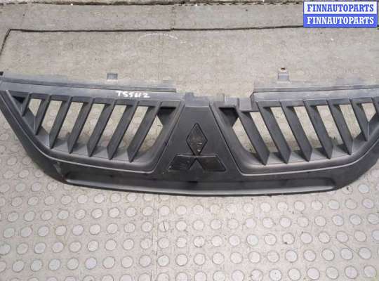 купить Решетка радиатора на Mitsubishi L200 1996-2006