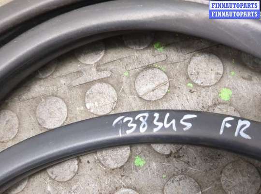 купить Уплотнитель на Mazda 3 (BP) 2019-2025