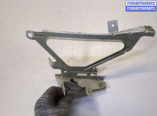 Кронштейн крепления крыла на BMW 7 (F01/F02)