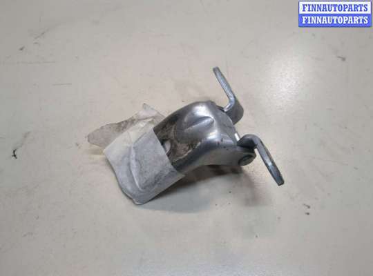 Петля двери на Hyundai ix20 (JC)