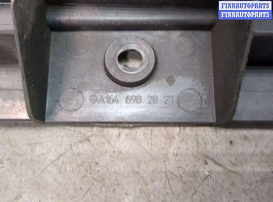 купить Кронштейн порога на Mercedes ML W164 2005-2011