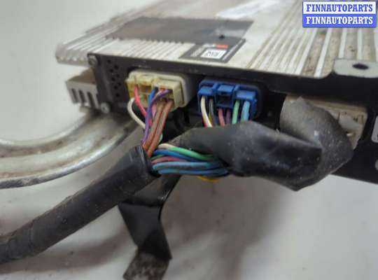 купить Усилитель звука на Toyota Prius 2003-2009