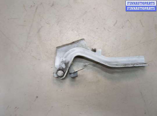 купить Петля капота на Nissan Juke 2010-2019