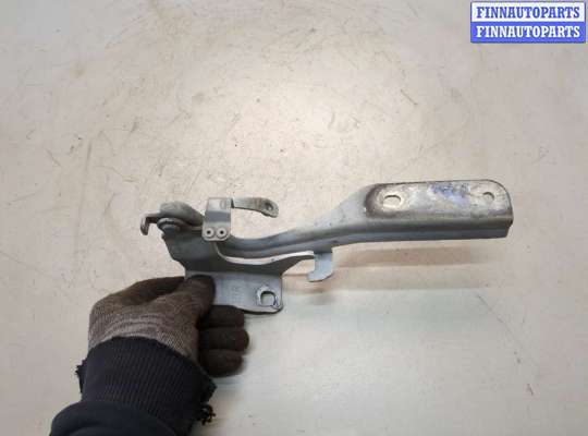 купить Петля капота на Nissan Juke 2010-2019