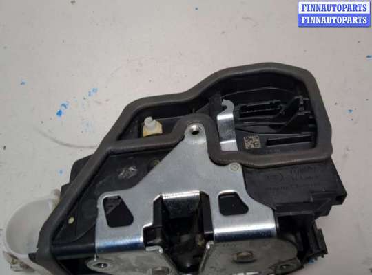 Замок боковой двери на BMW X3 (F25)