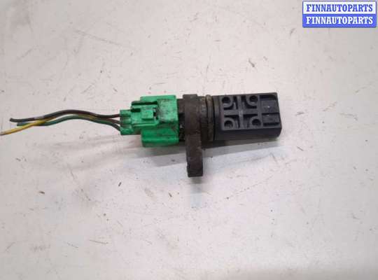 купить Датчик положения коленвала на Nissan Micra K12E 2002-2010