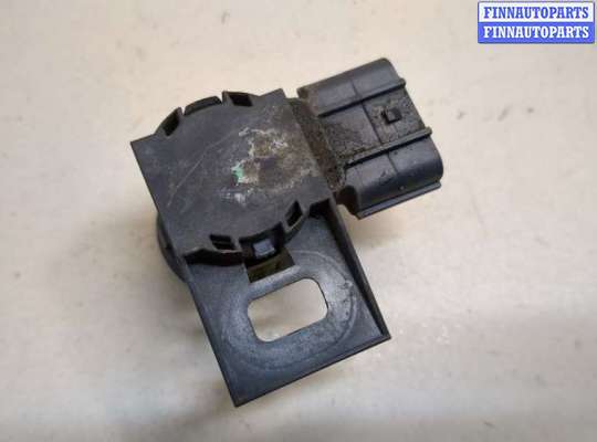 Датчик парктроника на Kia Cerato III (YD)