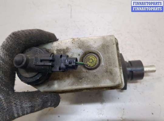 купить Цилиндр тормозной главный на Renault Megane 1996-2002