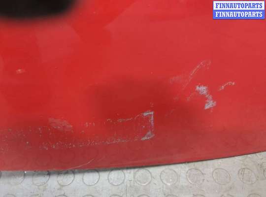 Капот на Volvo C30