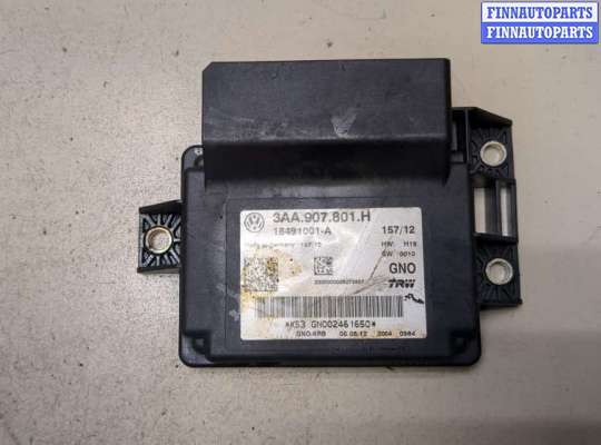 Блок управления стояночным тормозом VG2495498 на Volkswagen Passat CC 2012-2017