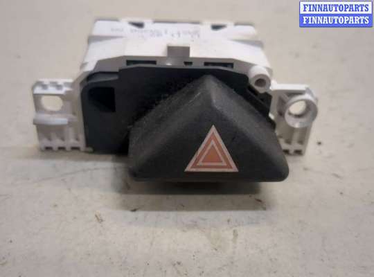Кнопка аварийной остановки на Ford Focus I