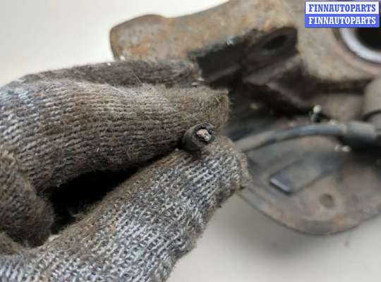 купить Ступица (кулак, цапфа) на Opel Meriva 2003-2010