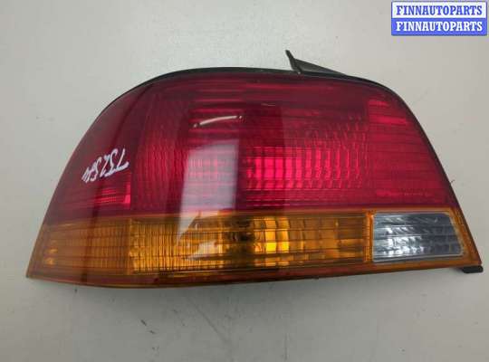 Фонарь задний на Honda Legend III KA9