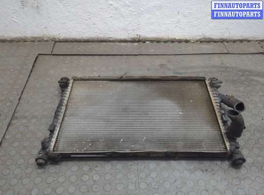 Радиатор охлаждения двигателя FO2152438 на Ford Fusion 2002-2012