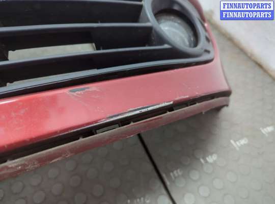 купить Решетка радиатора на Volkswagen Polo 2005-2009
