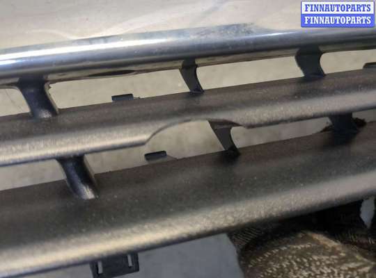 купить Решетка радиатора на Opel Astra H 2004-2010