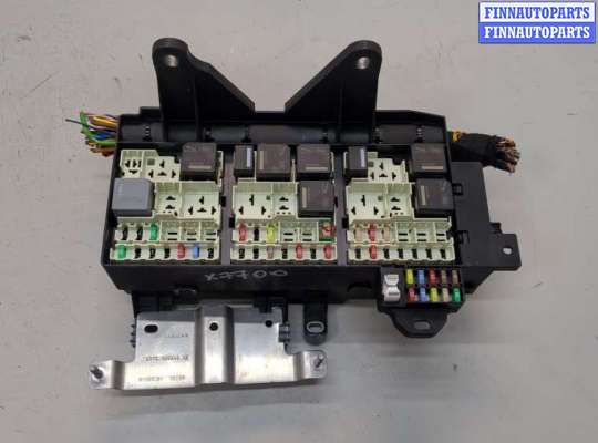 Блок предохранителей JR94987 на Jaguar XE 2015-2025