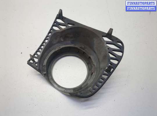 купить Заглушка (решётка) бампера на Land Rover Range Rover 3 (LM) 2002-2012