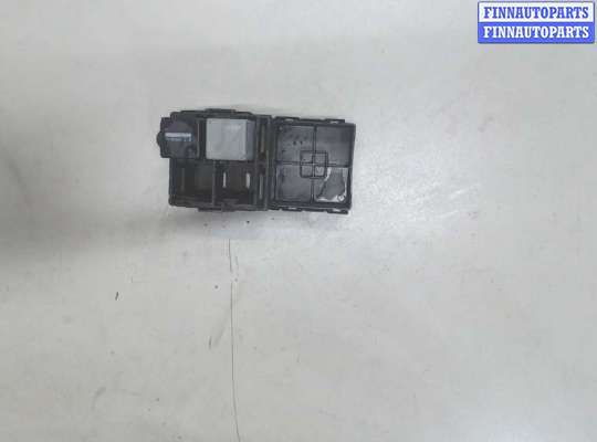 купить Блок реле на Ford Fiesta 2001-2007