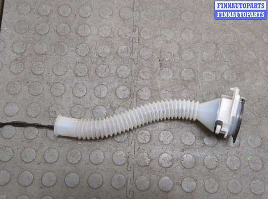 купить Горловина заливная бачка омывателя на Toyota RAV 4 2006-2013