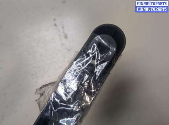 Поводок дворника на Nissan Qashqai I (J10)