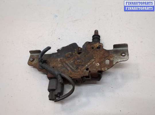 Замок капота на Ford Mondeo III